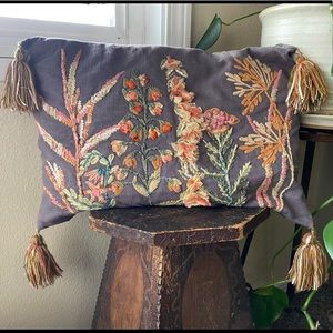 Decorative Embroidered Pillow 20x14in